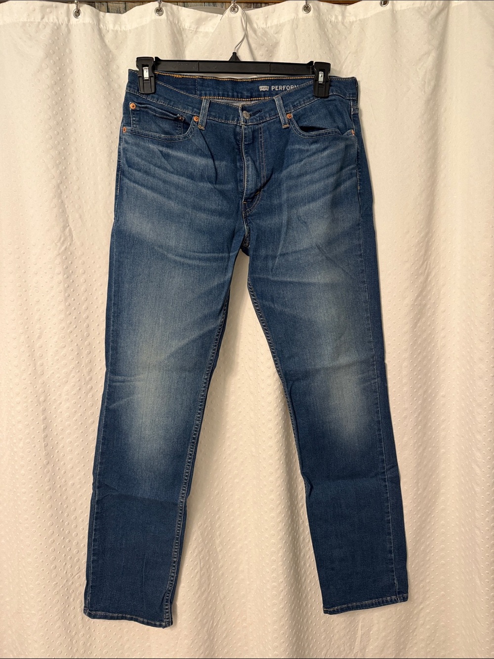 Levi's Men's Slim Straight Jeans in Blue Wash
